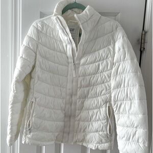 Gap light weight white down coat